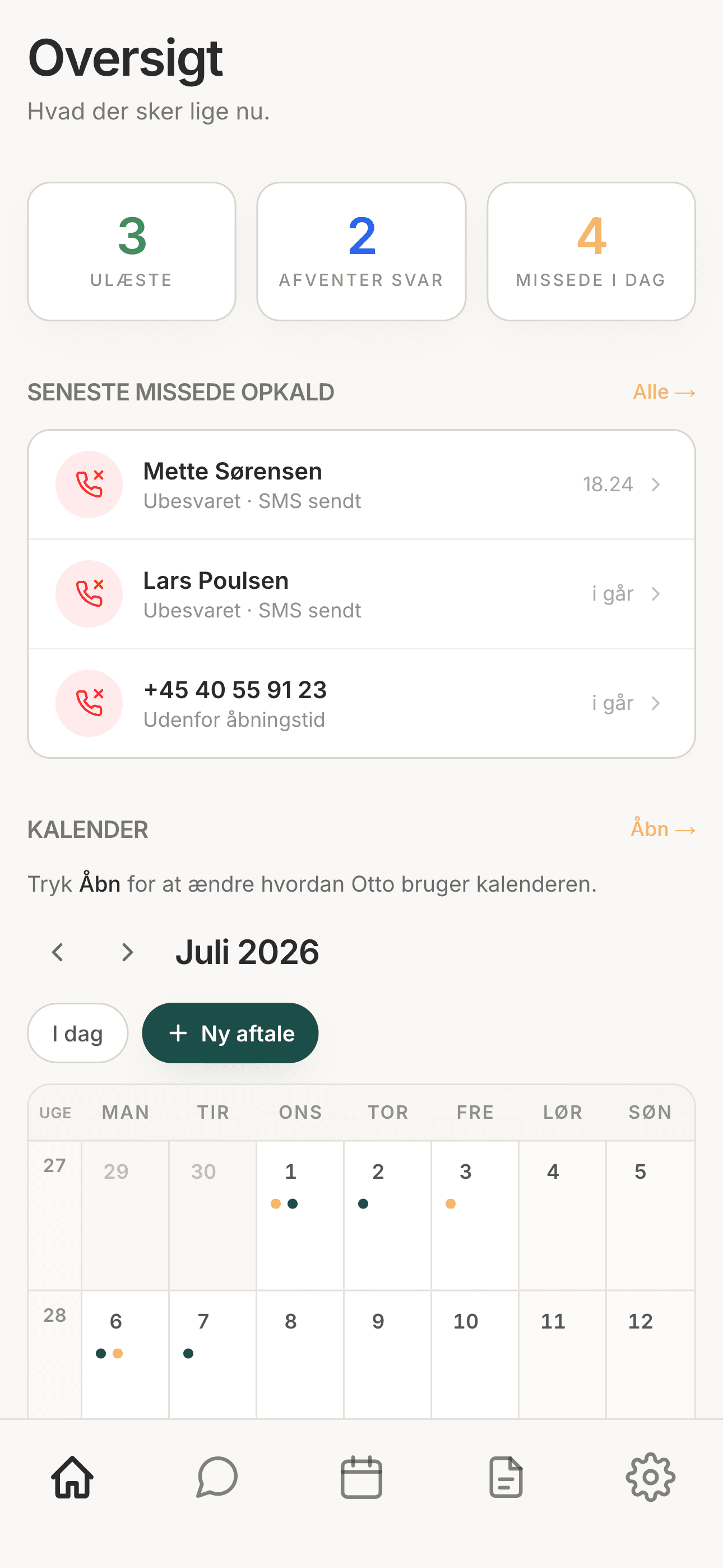 Skærmbillede fra appen: overblik over samtaler, missede opkald og hvem der venter